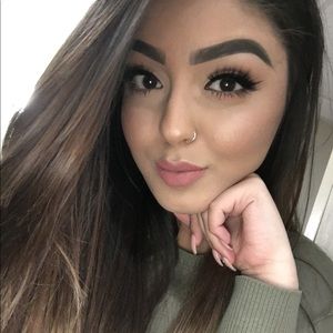 Meet your Posher, Zainab